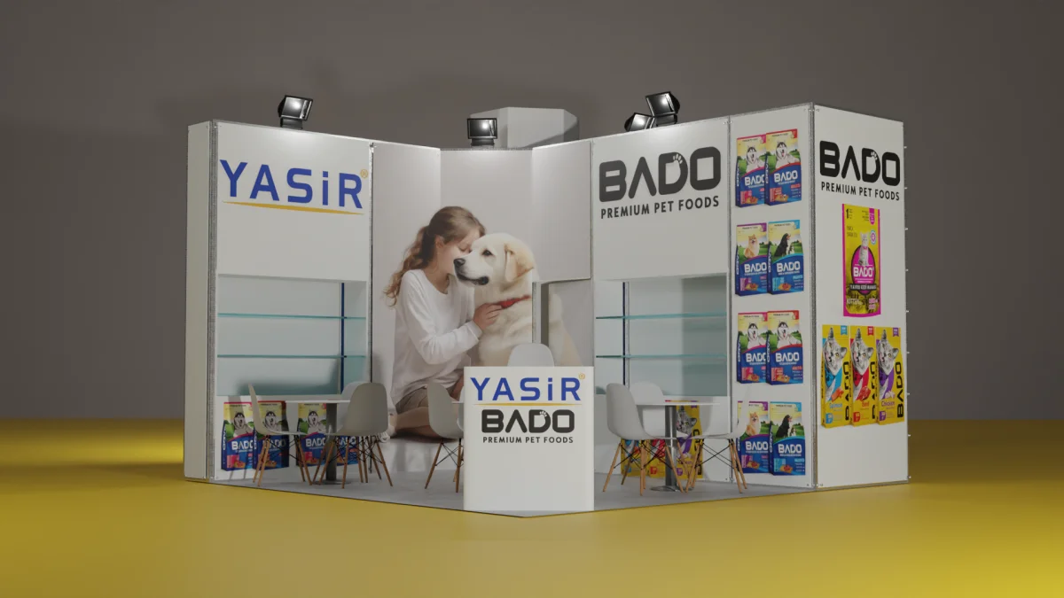 Petzoo 2024 için 25 m² maxima sistem çift cepheli stand tasarımı: cam raflı ürün teşhiri ve büyük marka görseli